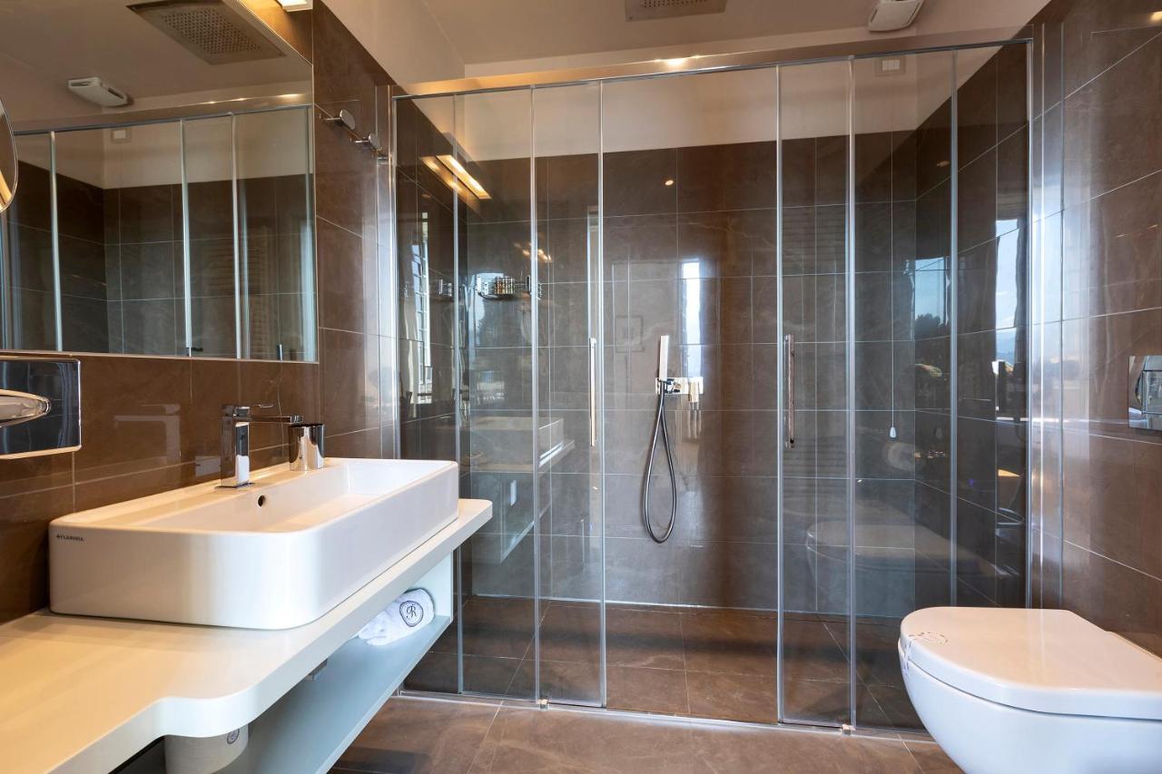 Hotel Villa Cipressi, By R Collection Hotels Варенна Екстер'єр фото